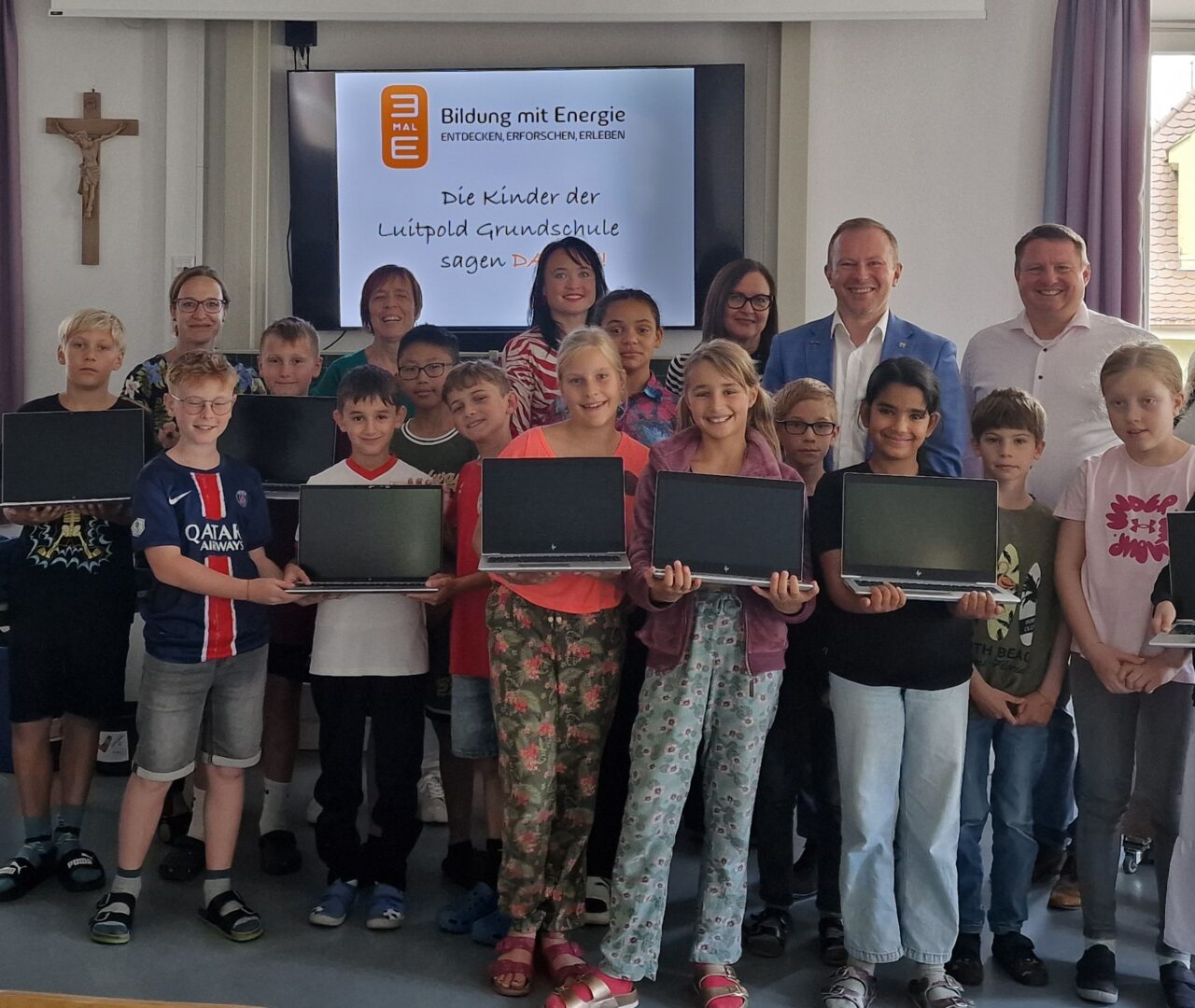 Hurra, wir sind 3mal E Partnerschule!